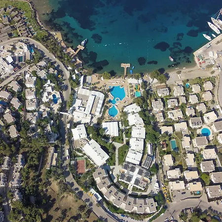 لابراندا تي إم تي منتجع 5*