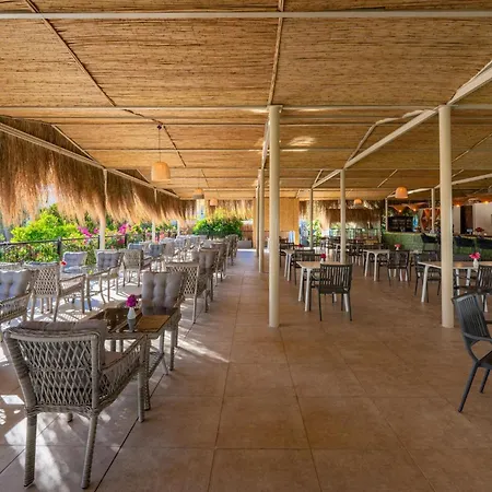 Rezort Labranda Tmt 5*