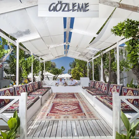 منتجع لابراندا تي إم تي بودروم