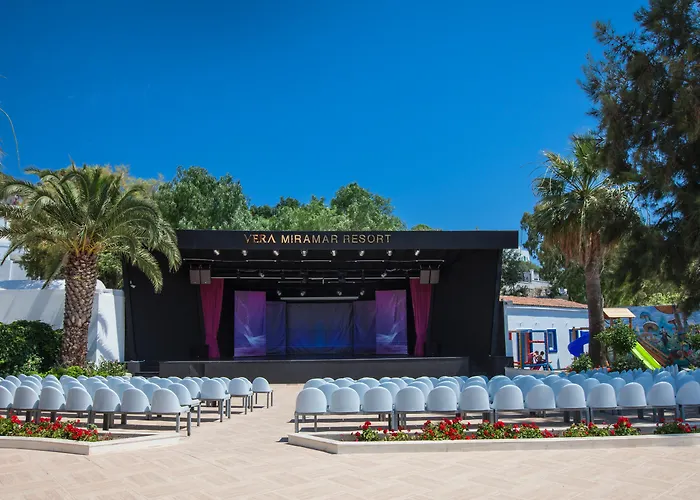 Labranda Tmt Semesteranläggning (resort)