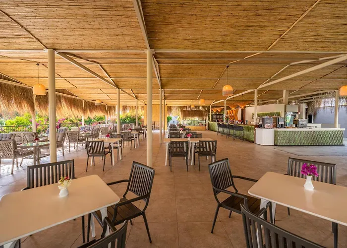 Semesteranläggning (resort) Labranda Tmt 5*